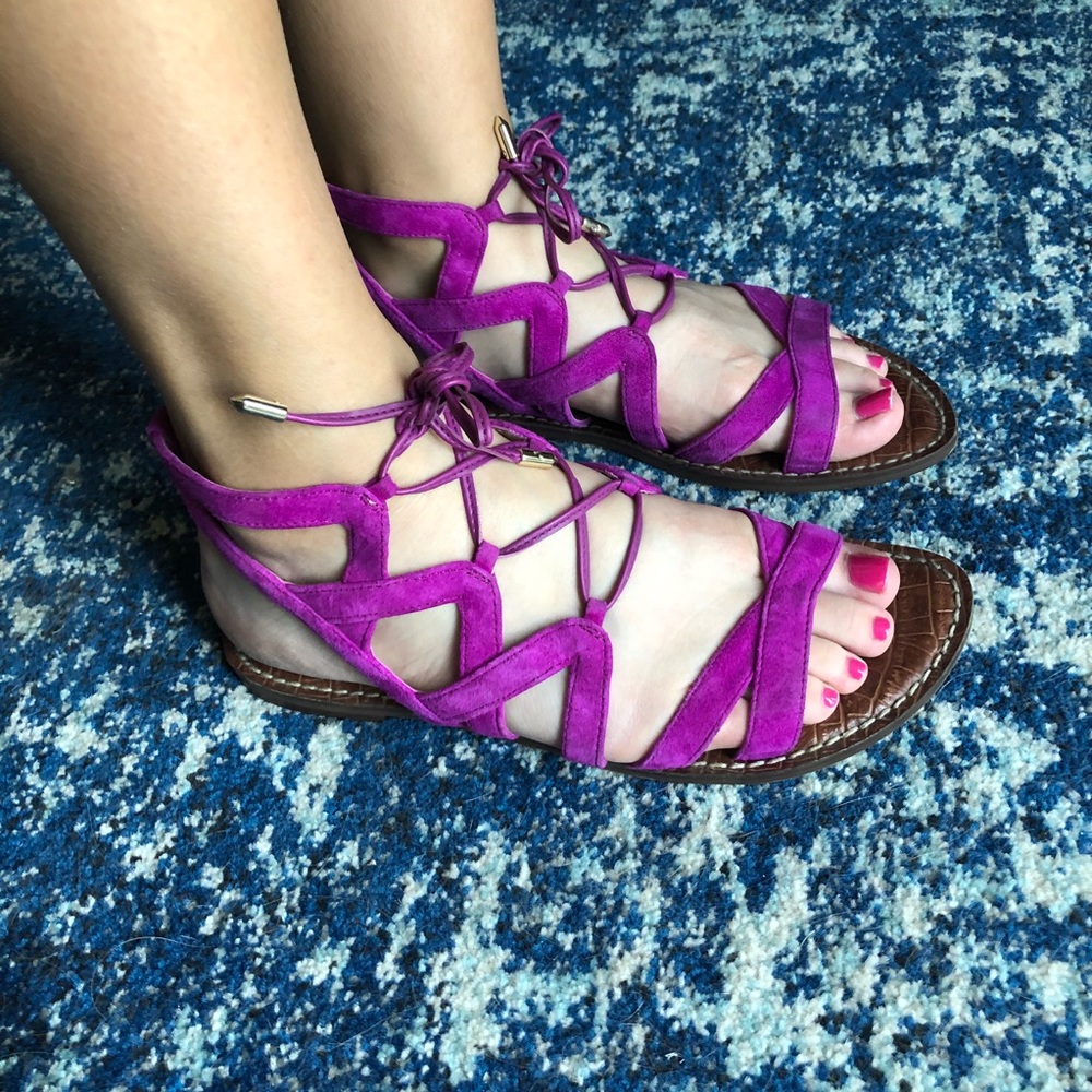 Fuchsia Sam Edelman “Gemma” sandals (size 7)